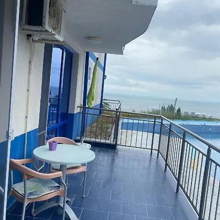 Direkt Am Pool Apartamento *