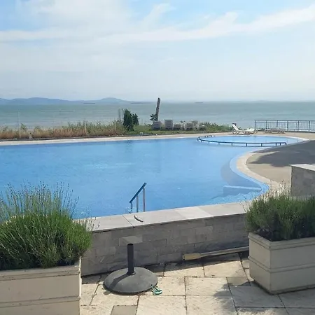 アパート Direkt Am Pool *